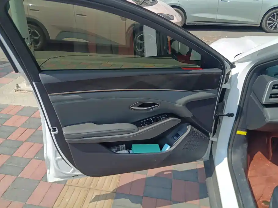 BYD Qin L — миниатюра 7