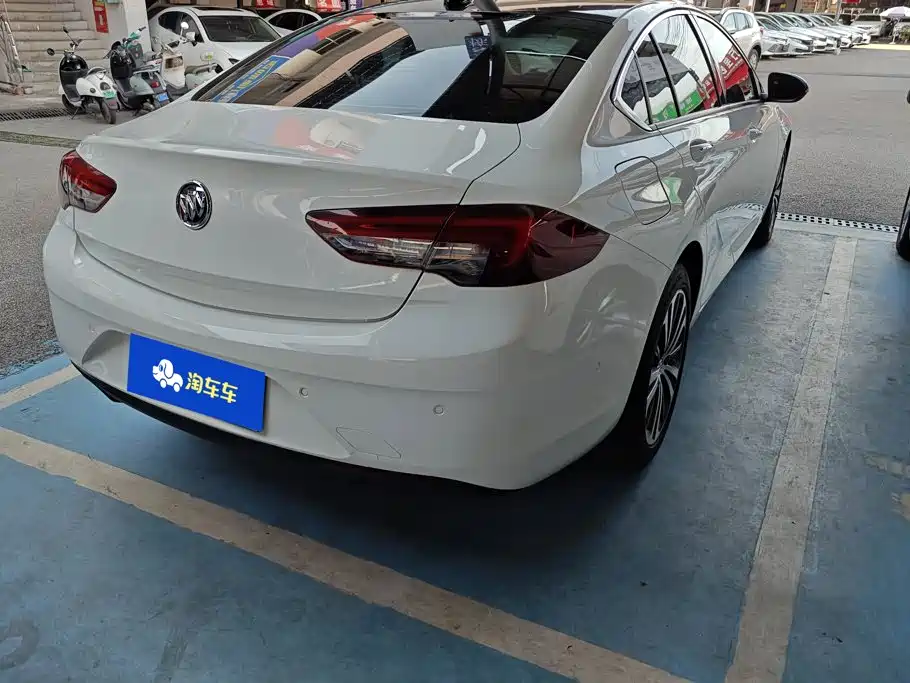 Buick Regal — миниатюра 3