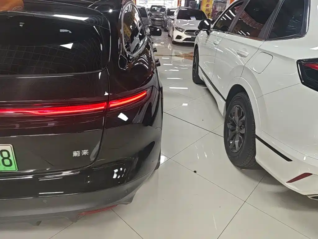 NIO ET5T — миниатюра 8
