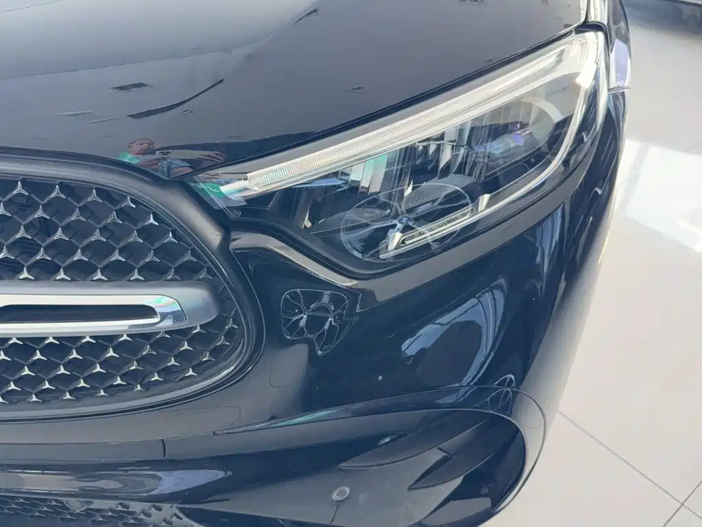 Mercedes-Benz GLC — миниатюра 3