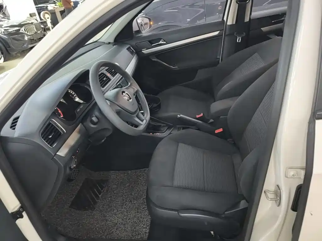 Volkswagen Lavida — миниатюра 15