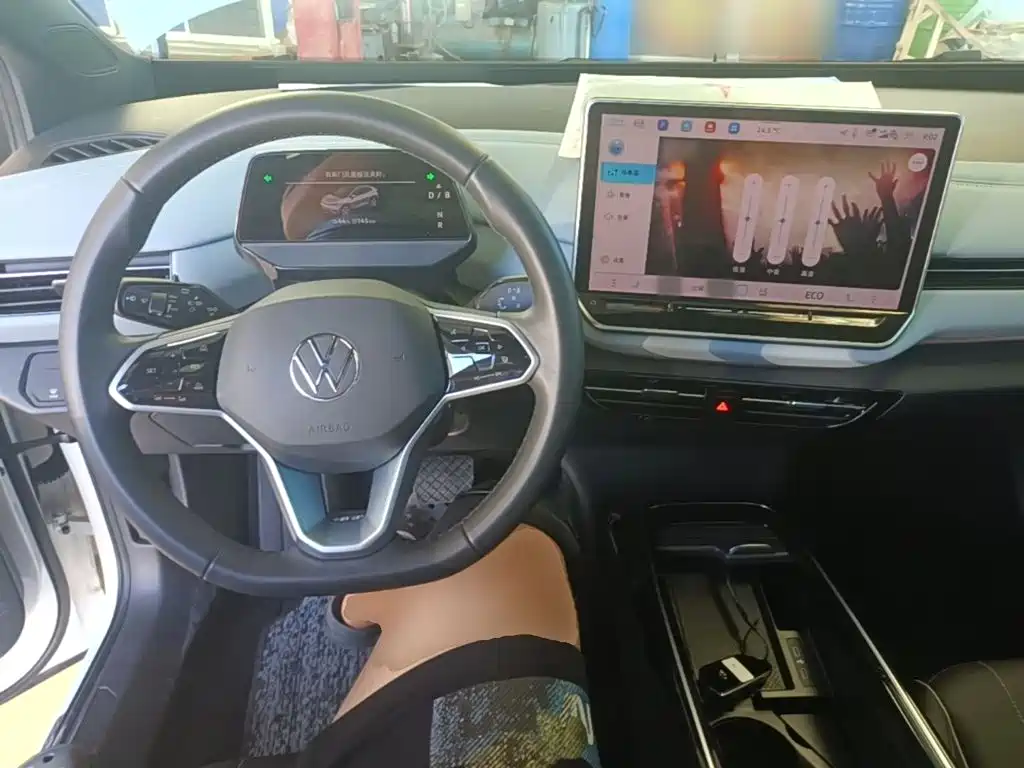 Volkswagen ID.4 X — миниатюра 10
