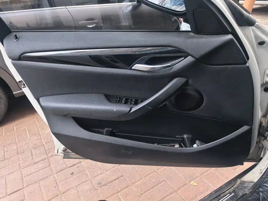 BMW X1 — миниатюра 7