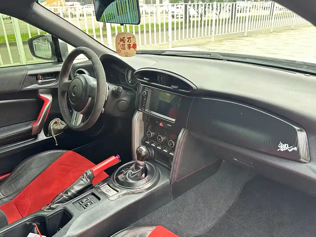 Toyota 86 — миниатюра 9