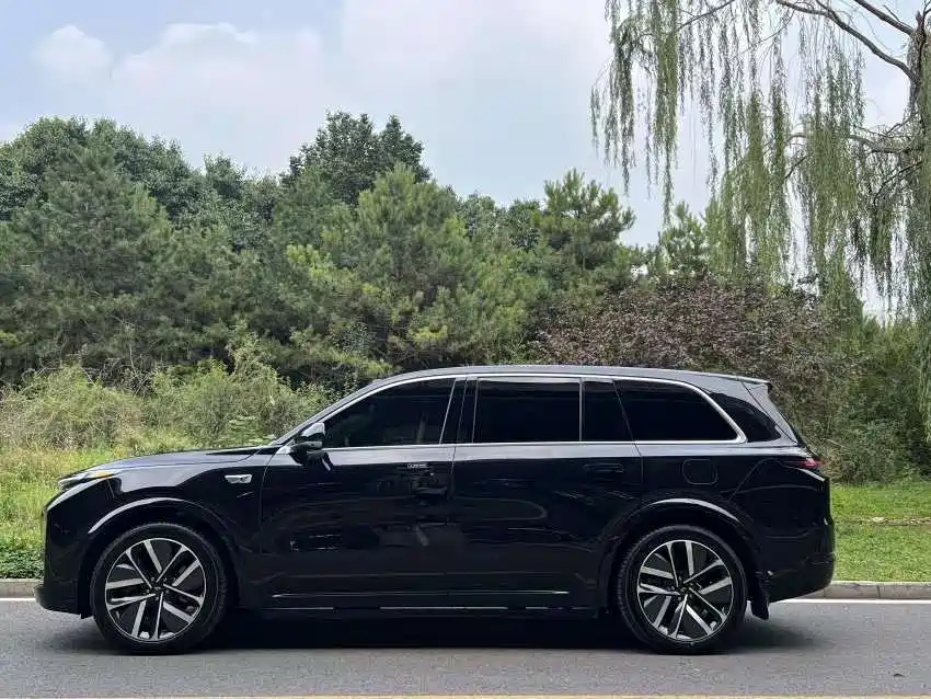 Li Auto Li L9 — миниатюра 2
