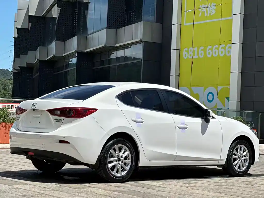 Mazda 3 Axela — миниатюра 6