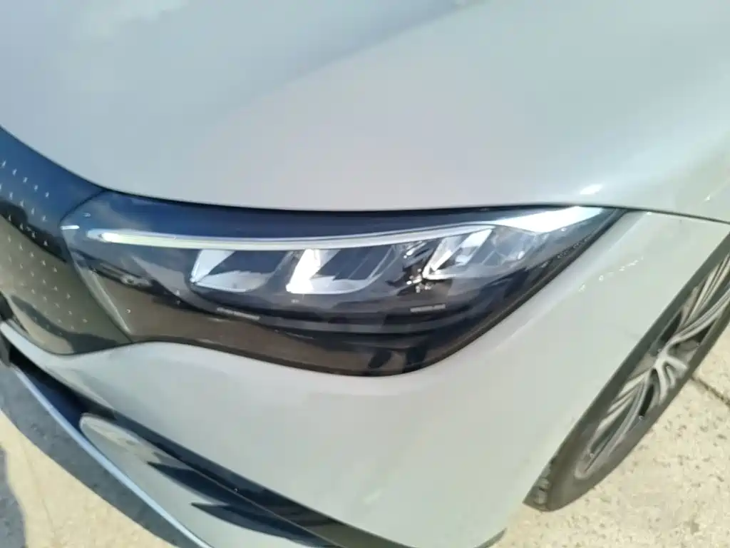 Mercedes-Benz EQE — миниатюра 24