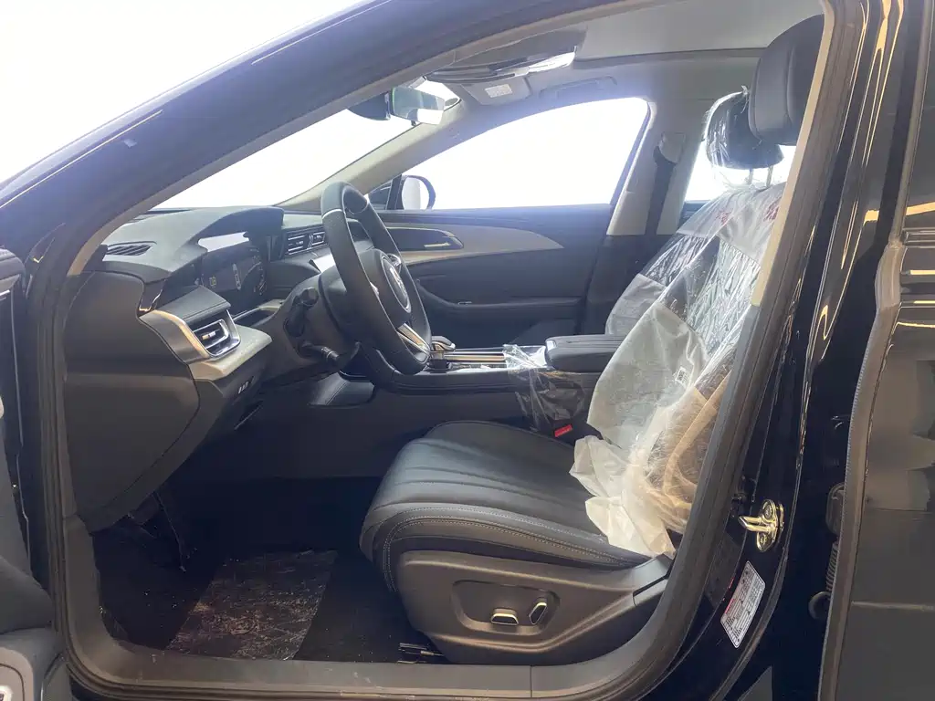 Hongqi H5 2025 1.5T DCT