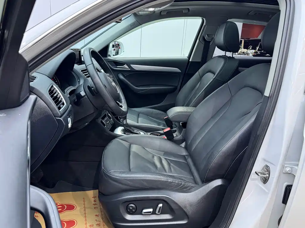 Audi Q3 2018 30 TFSI