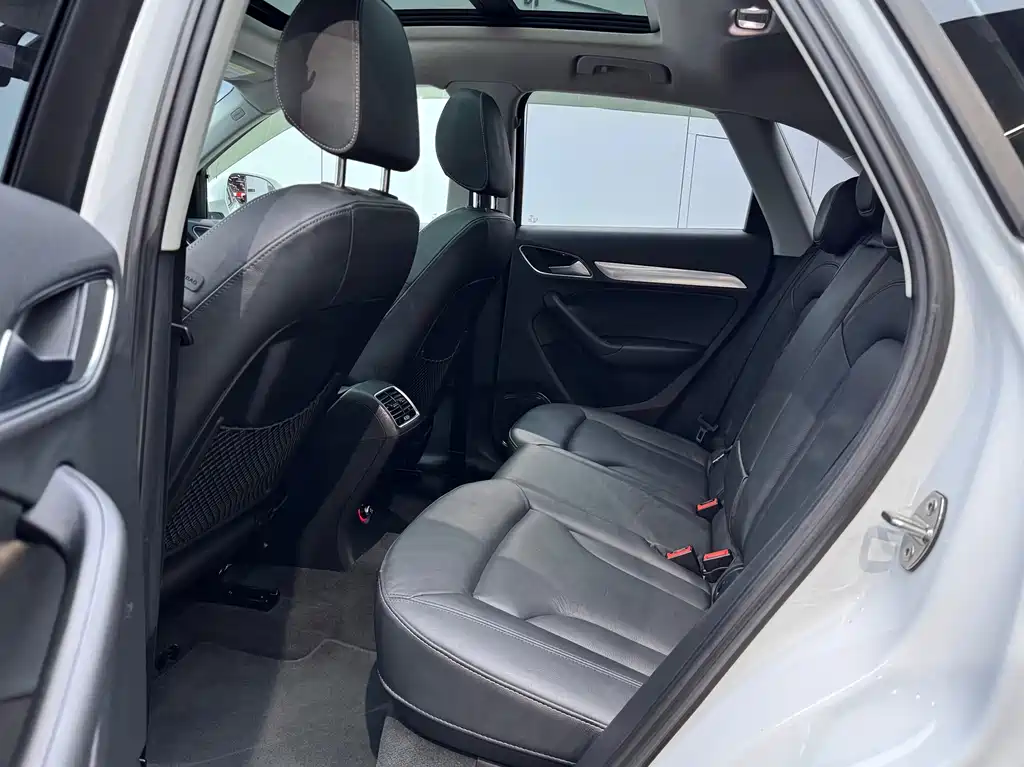 Audi Q3 2018 30 TFSI