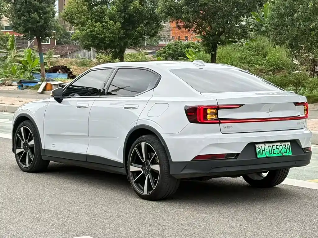 Polestar Polestar 2 — миниатюра 9