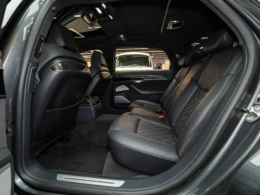 Audi S8 2021 S8L 4.0TFSI quattro
