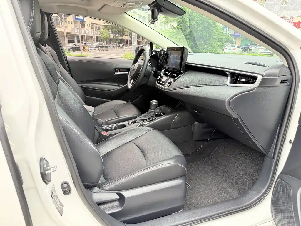 Toyota Corolla — миниатюра 7