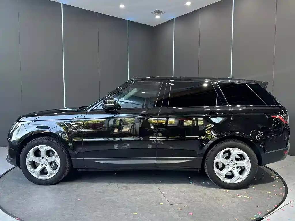 Land Rover Sport PHEV — миниатюра 4