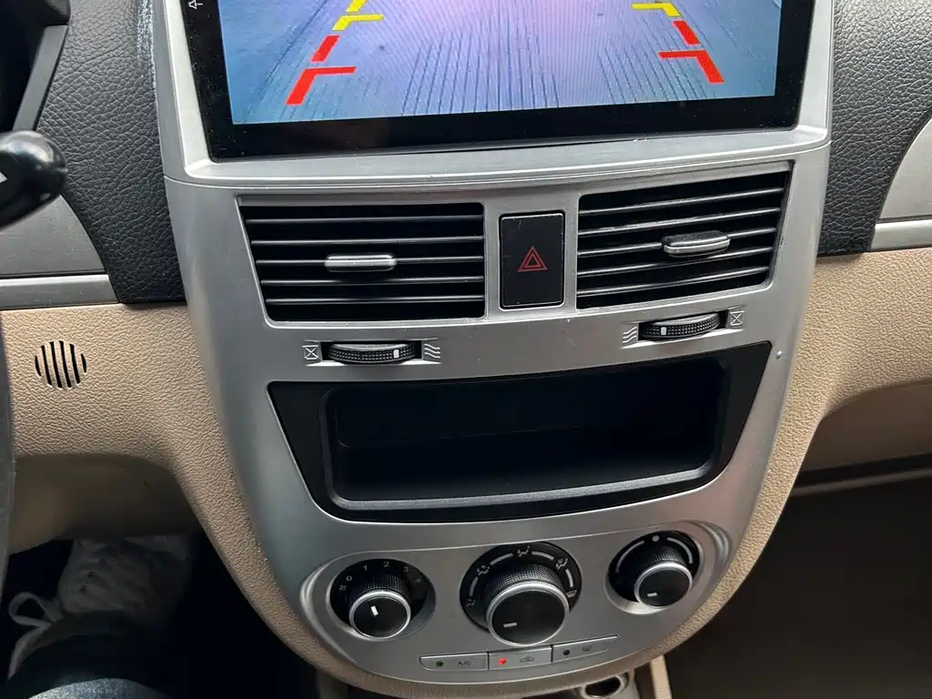 Buick Excelle 2013 1.5L AT