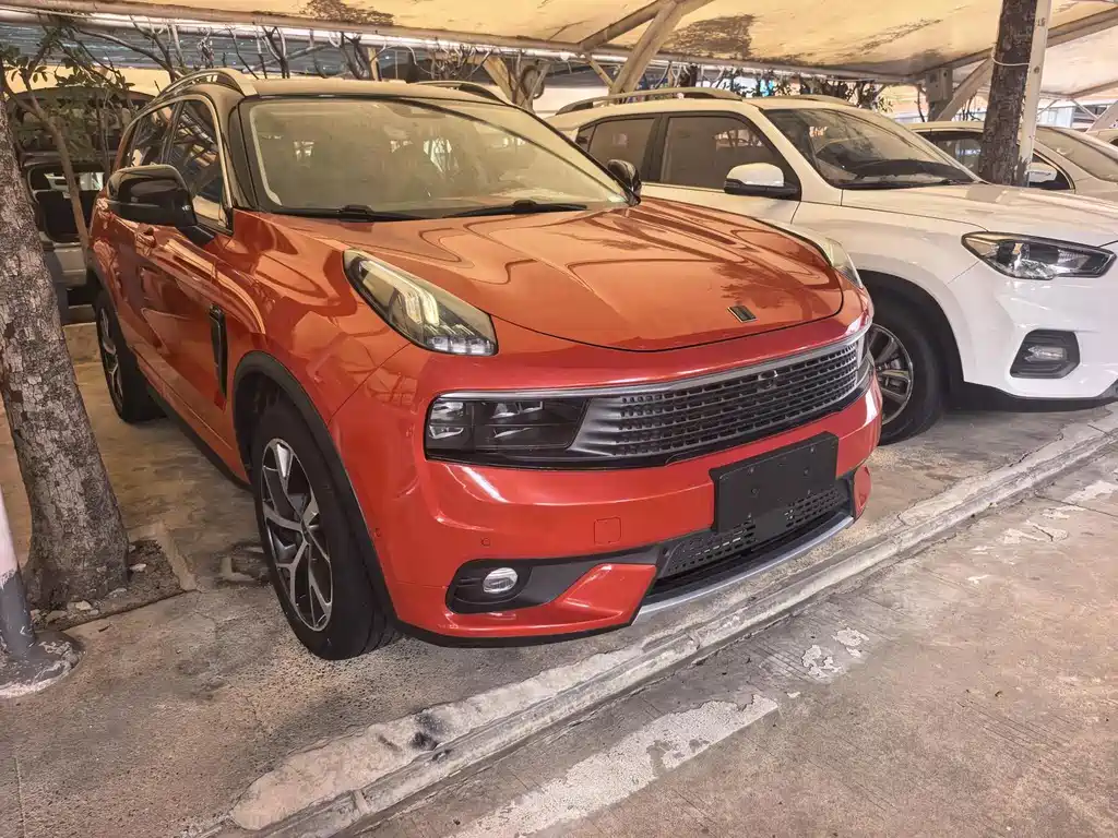 Lynk & Co 01 — миниатюра 3