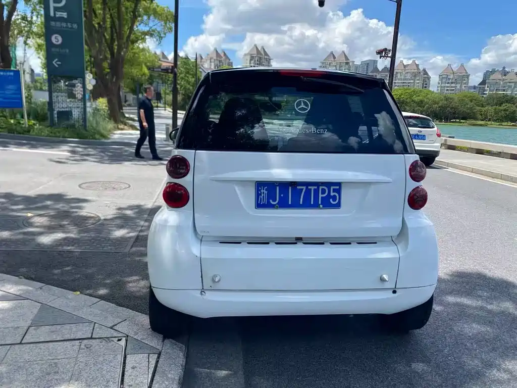 smart Smart Fortwo — миниатюра 5