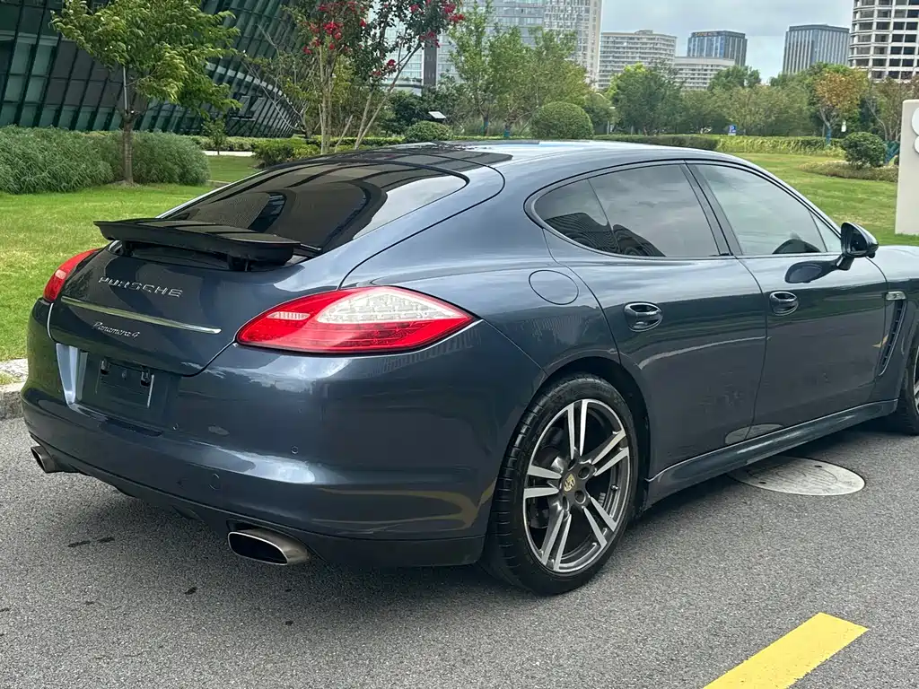 Porsche Panamera — миниатюра 4