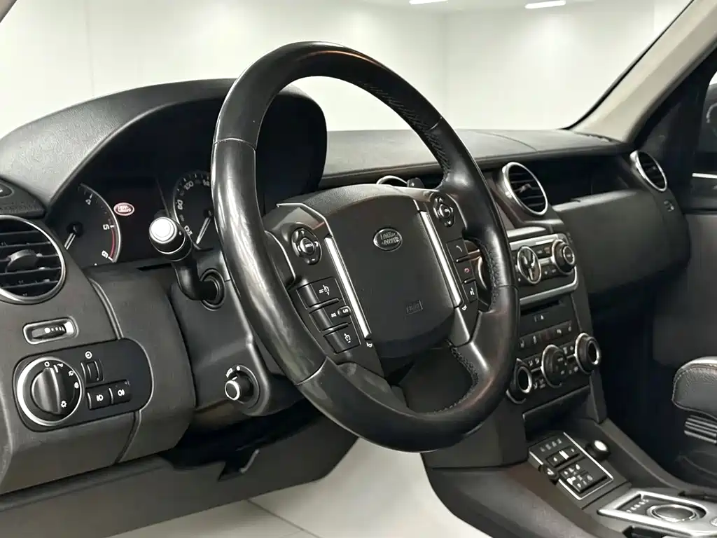 Land Rover Discovery — миниатюра 4