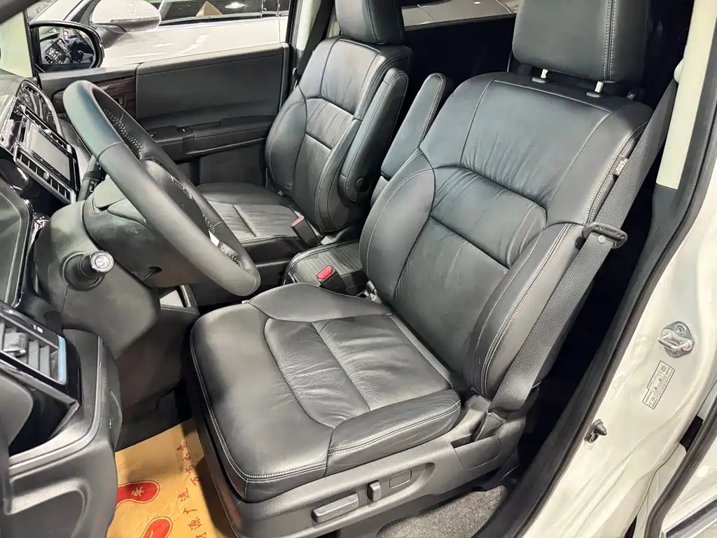 Honda Elysion 2.4L Supreme Edition, фото 5