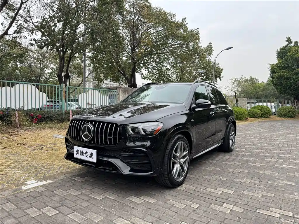 MERCEDES-BENZ GLE AMG