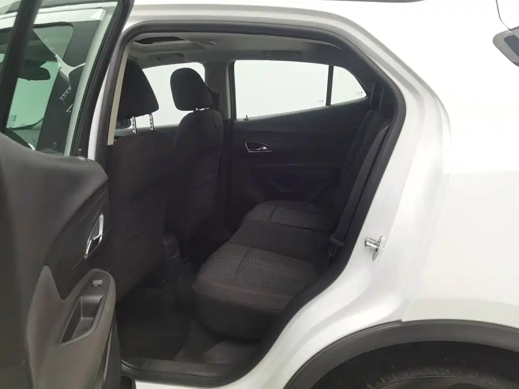 Buick Encore — миниатюра 15