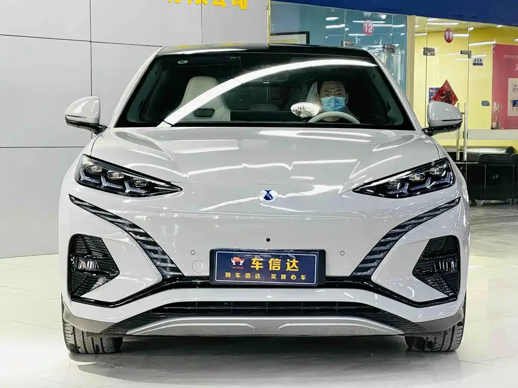 Denza Denza N7 — миниатюра 2