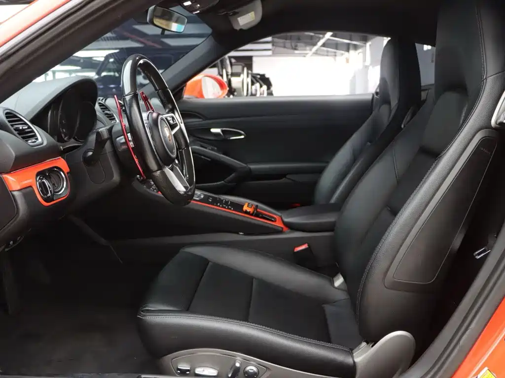 Porsche 718 2016 Cayman 2.0T