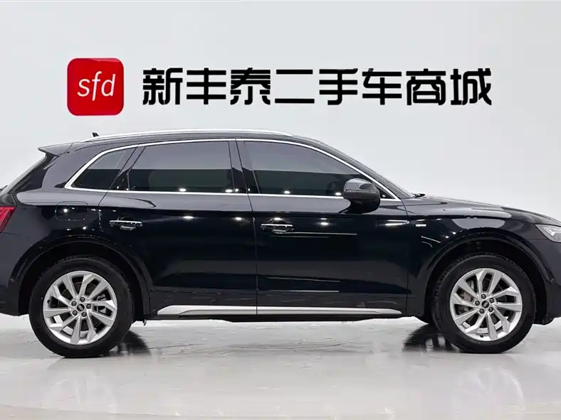 Audi Q5L 2022 40T Luxury