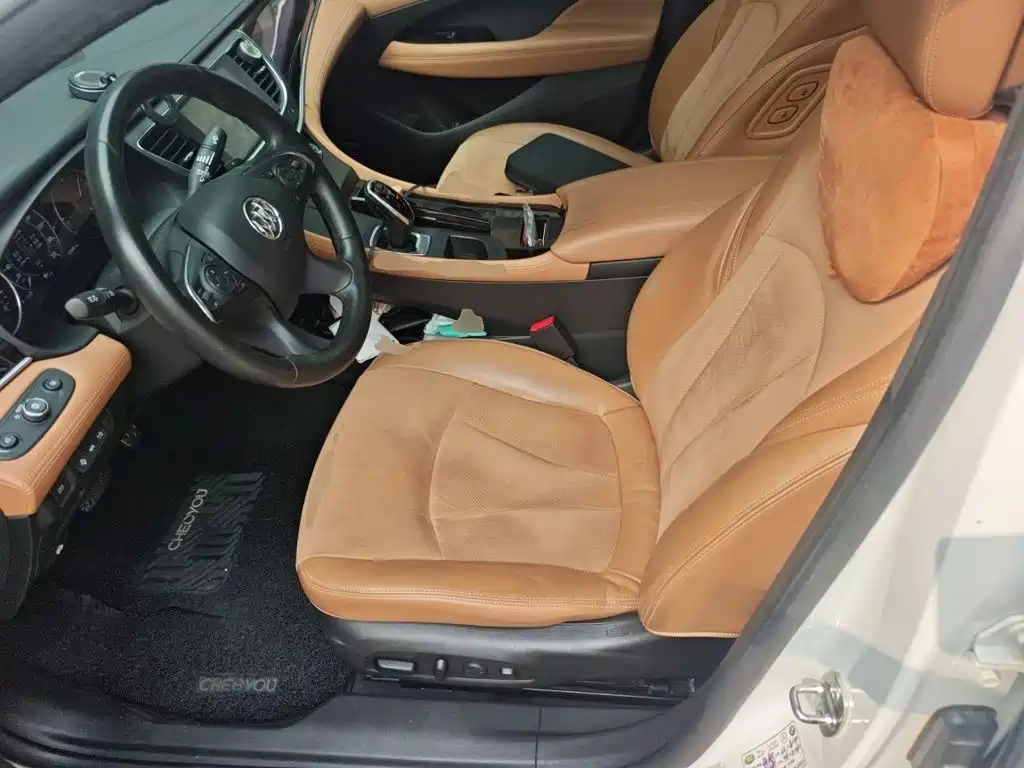 Buick LaCrosse — миниатюра 11