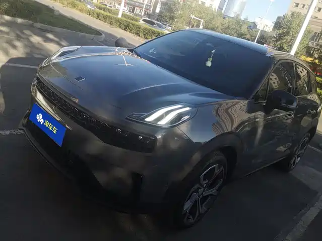 2023 Lynk & Co 06