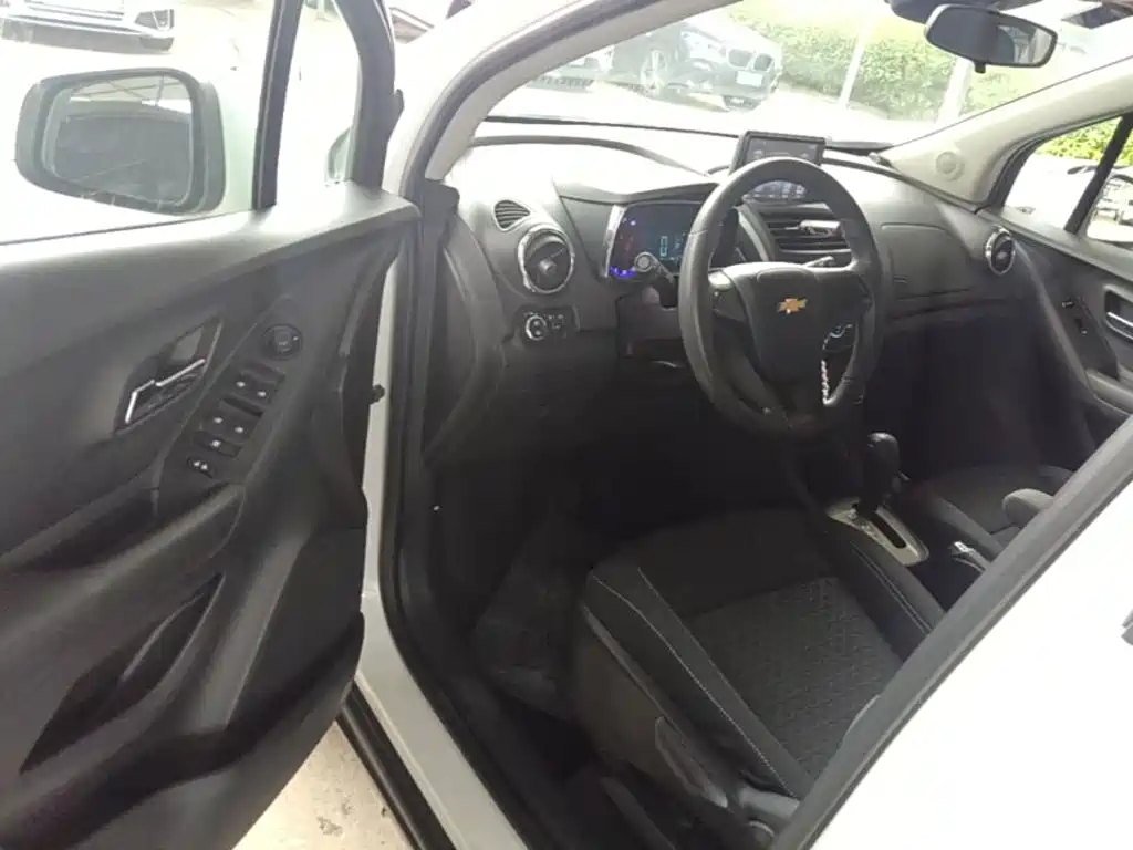 Chevrolet Trax — миниатюра 16