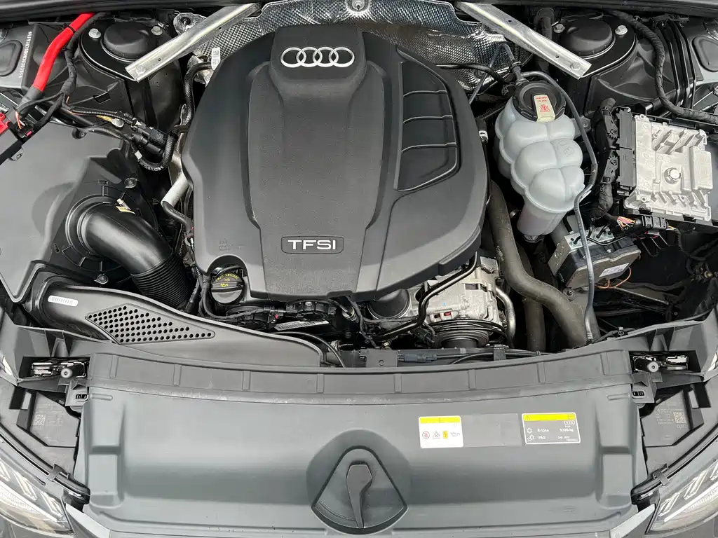 Audi A4L 2020 45 TFSI quattro