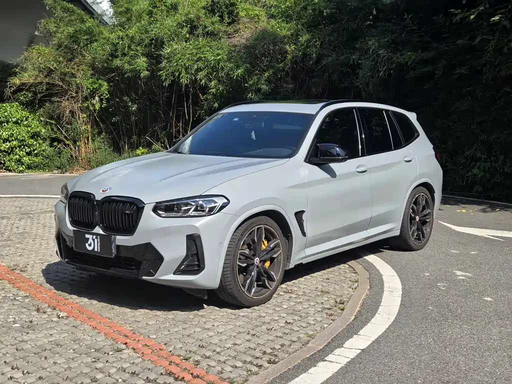 BMW X3 M40I