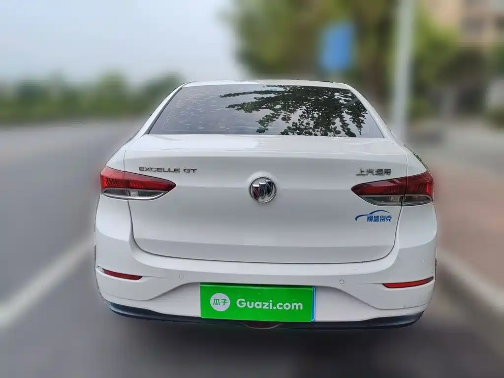 Buick Excelle — миниатюра 3