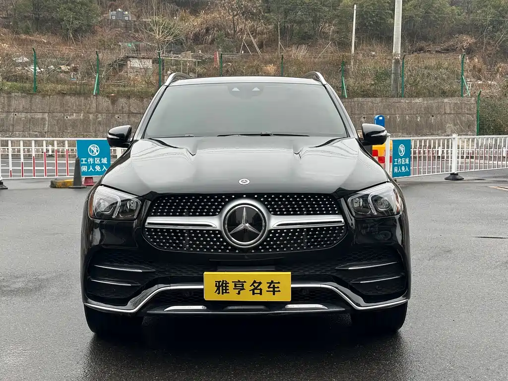 MERCEDES-BENZ GLE