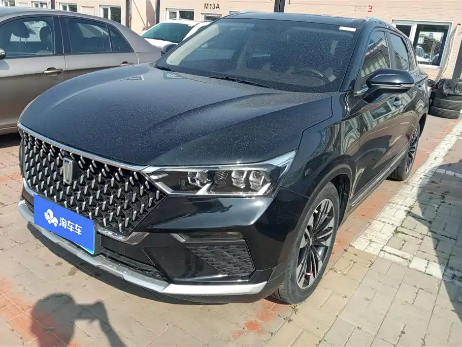 Bestune T77 2021