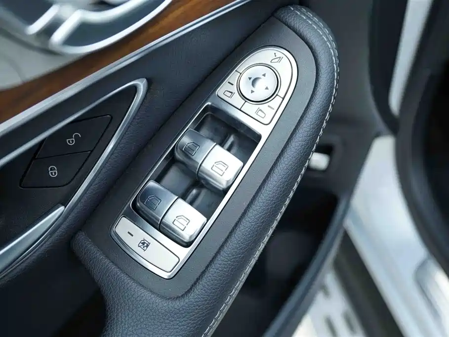 Mercedes-Benz GLC 2021 GLC 300 L 4MATIC