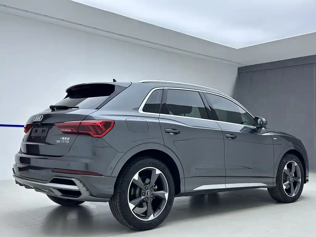 Audi Q3 2022 35 TFSI Fashion