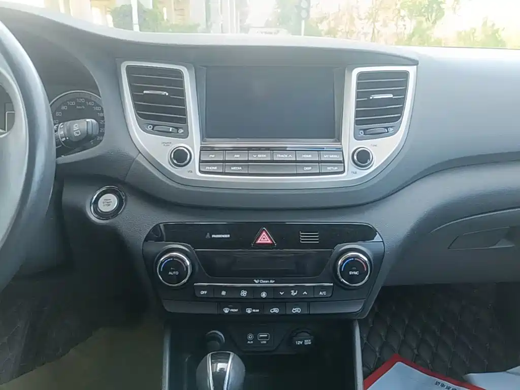 Hyundai Tucson — миниатюра 13