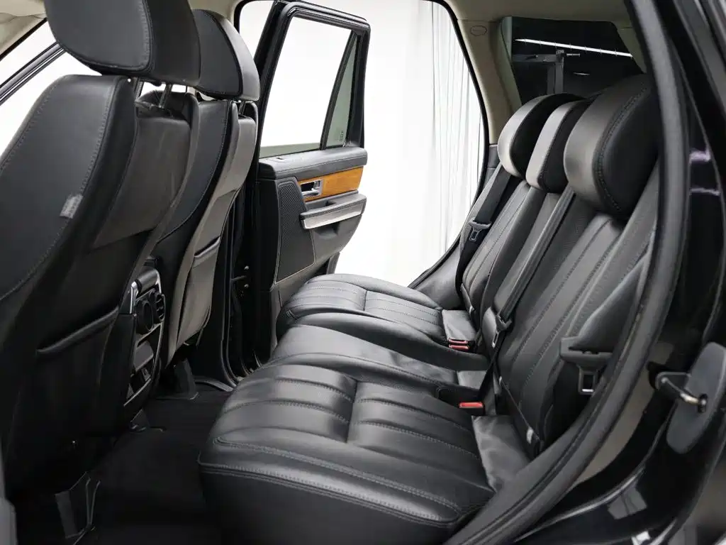 Land Rover Sport — миниатюра 7