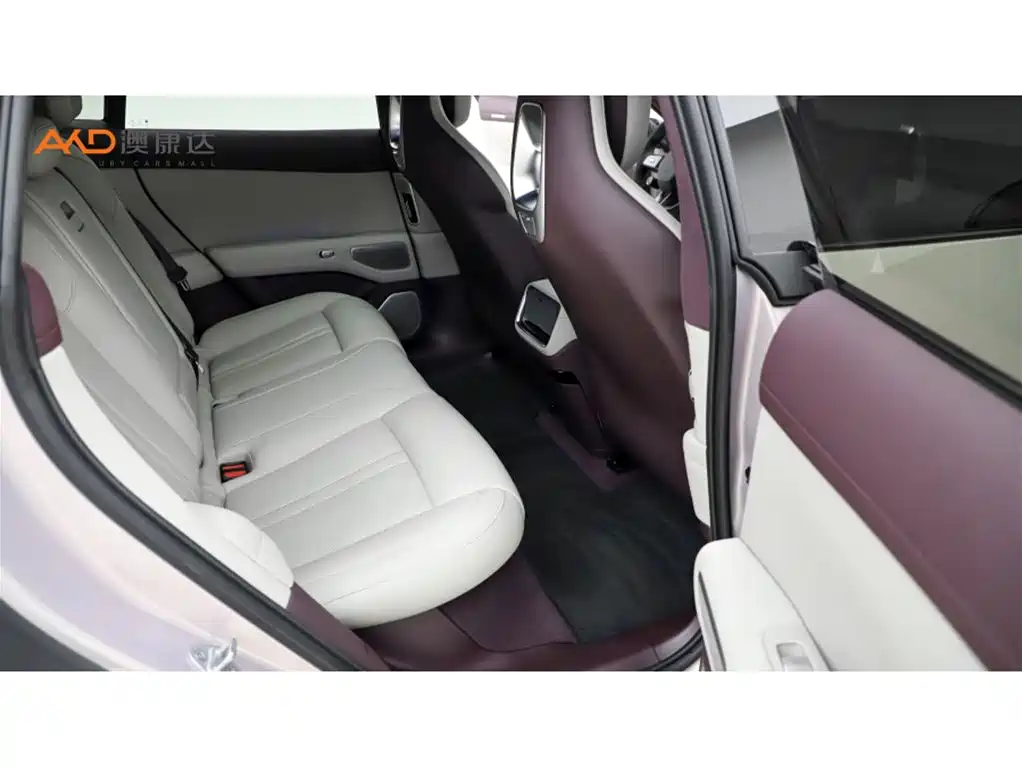 XIAOMI CAR XIAOMI YU7