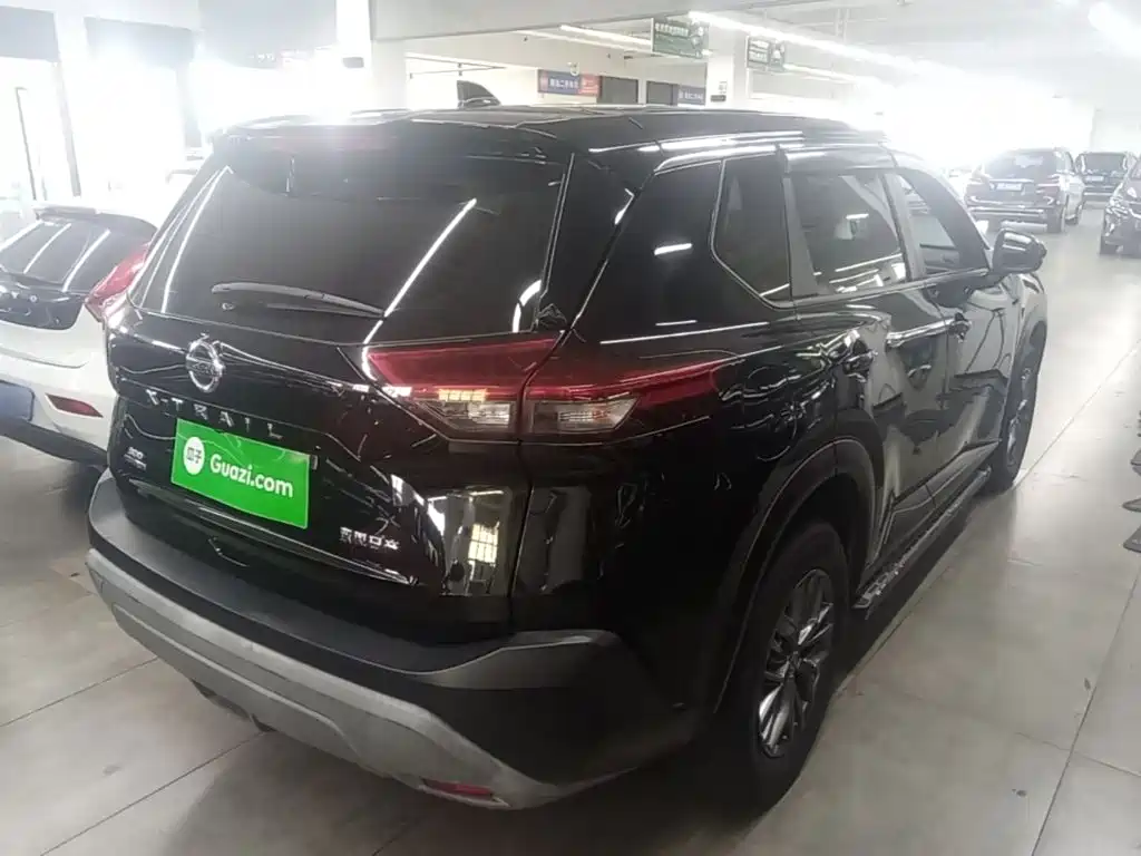 Nissan X-Trail — миниатюра 7