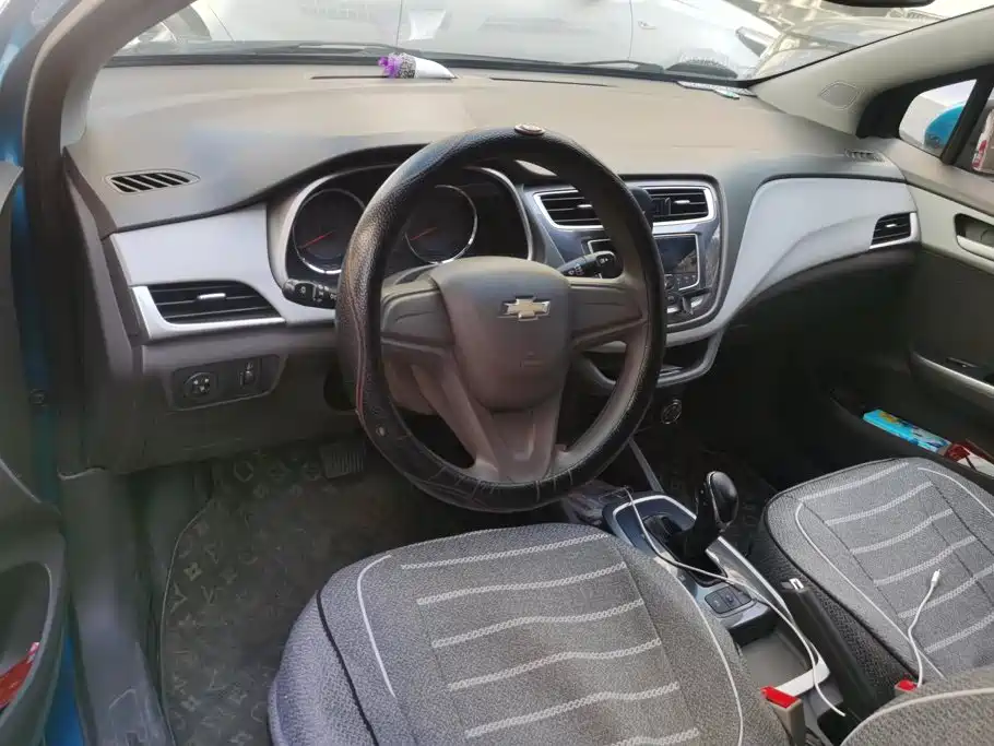 Chevrolet Lova RV — миниатюра 12