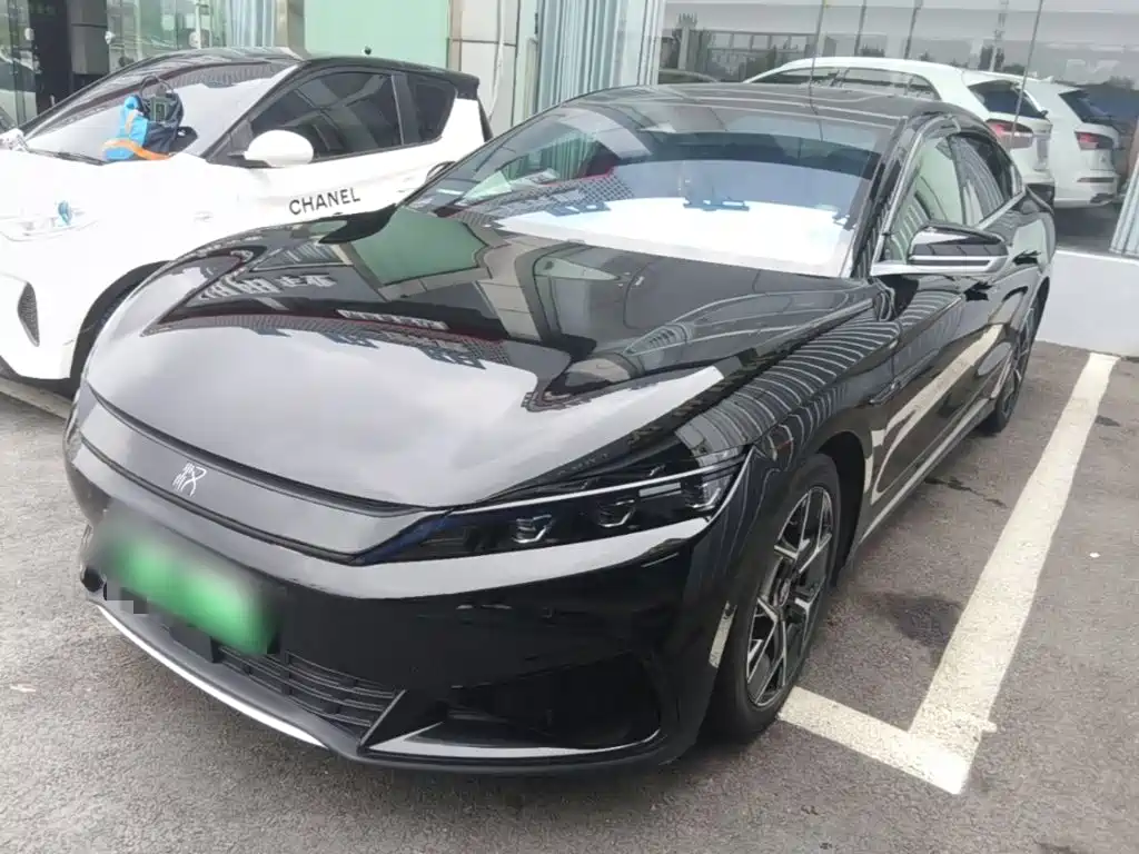 BYD Han — миниатюра 2