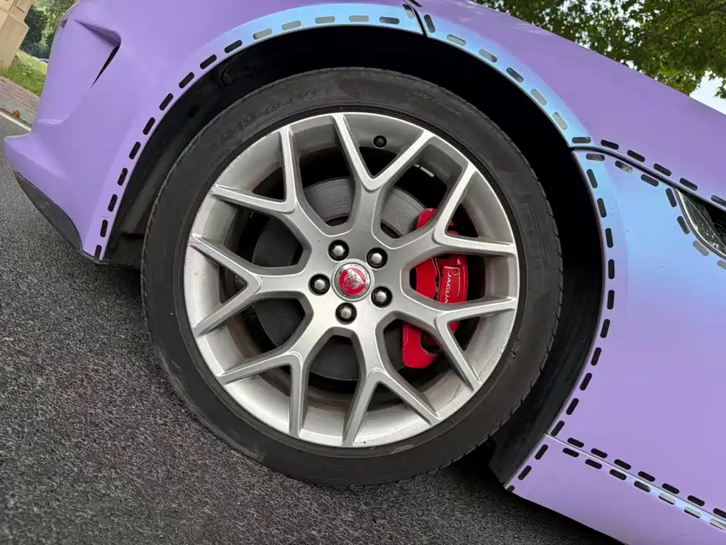 Jaguar F-TYPE — миниатюра 10