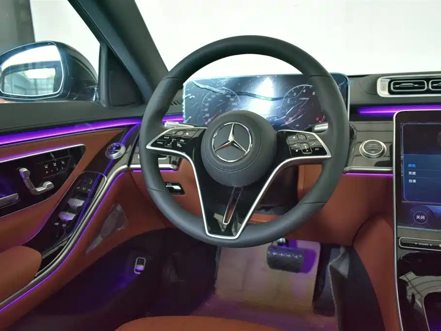 Mercedes-Benz S-Class — миниатюра 12