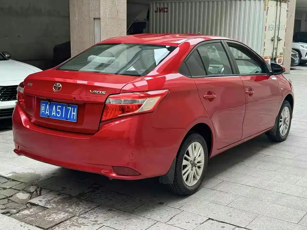 Toyota Vios — миниатюра 6