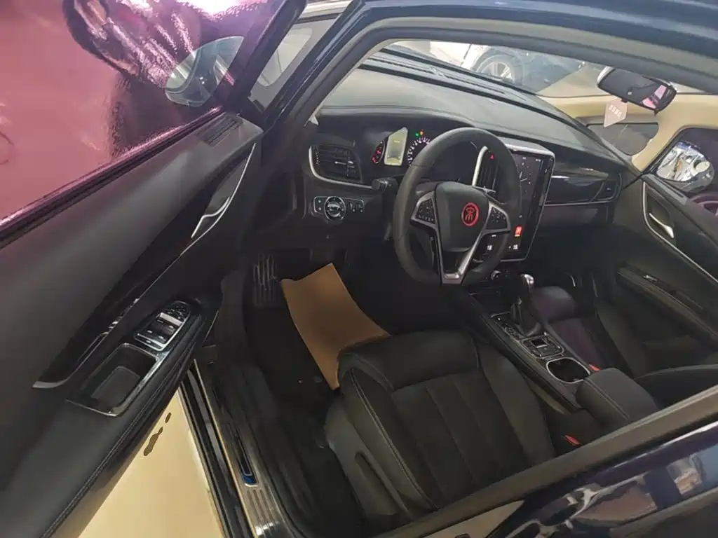 BYD MAX — миниатюра 16
