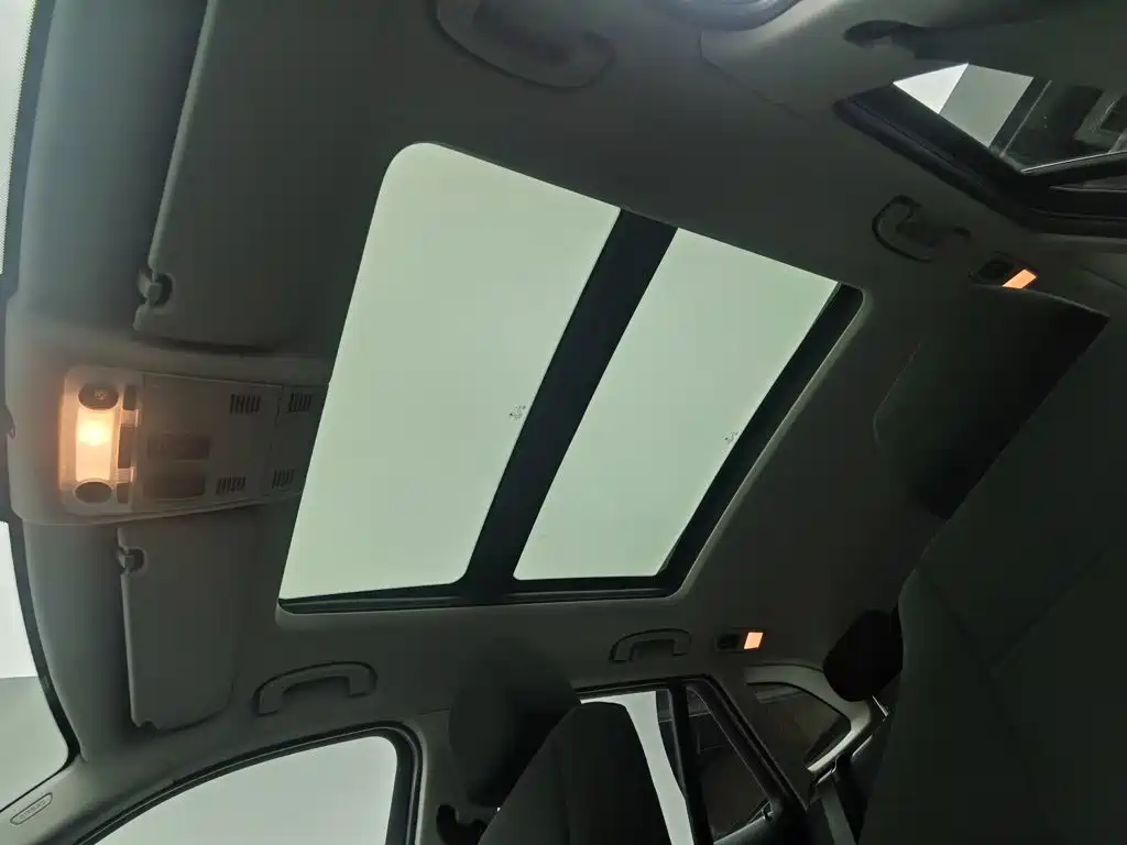 BMW X1 — миниатюра 14